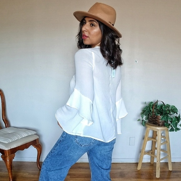 INGRID WHITE RUFFLE SLEEVE TOP - Picture 4 of 5